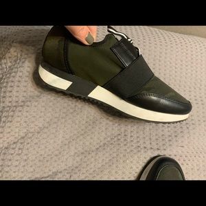 Steve Madden army print sneakers